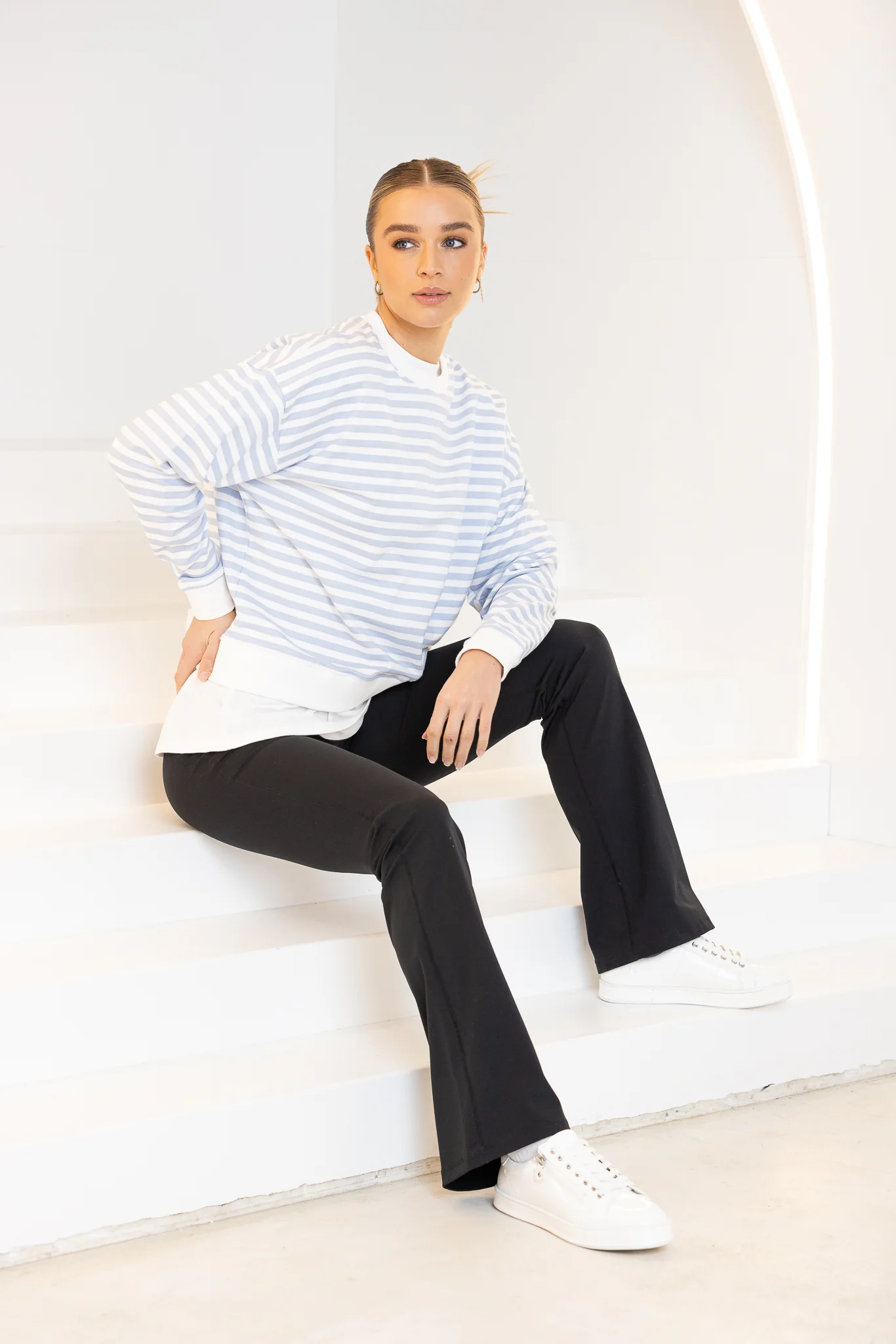 ACTIVE FLARE LEGGING - Black - Image 8