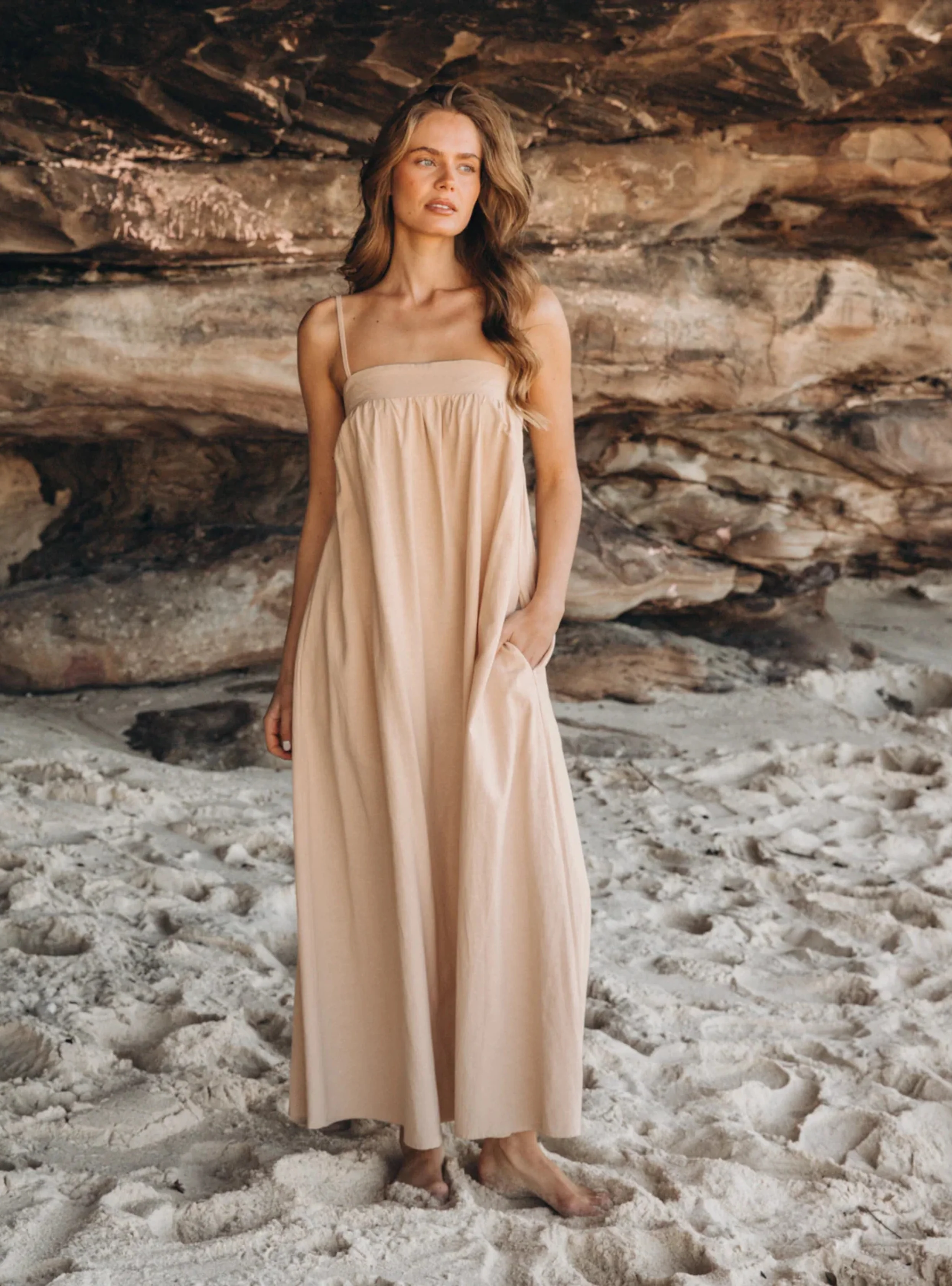 AMIRA PLAIN MAXI - Beige - Image 9