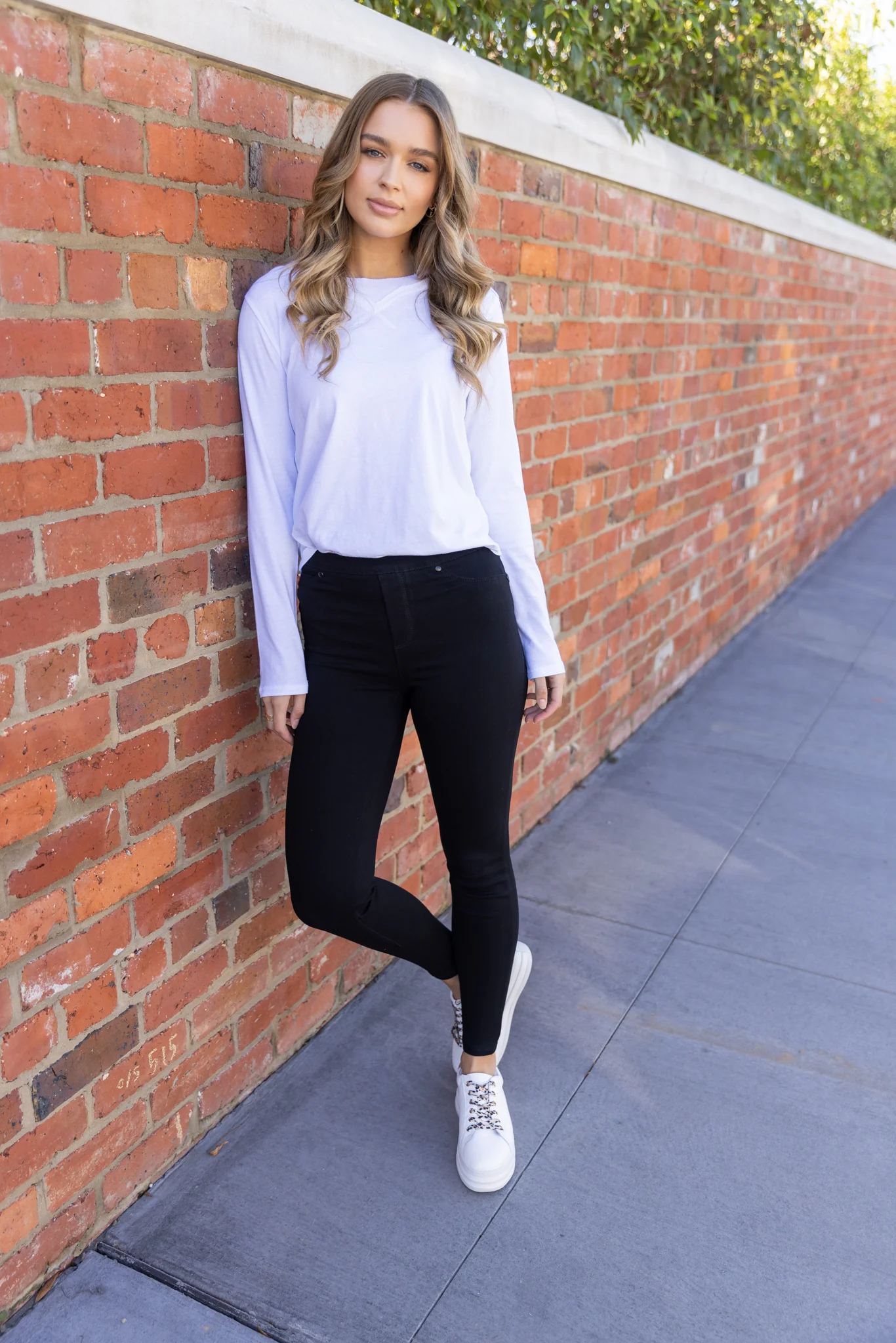 CONNIE PULL ON PANTS - Black - Image 17
