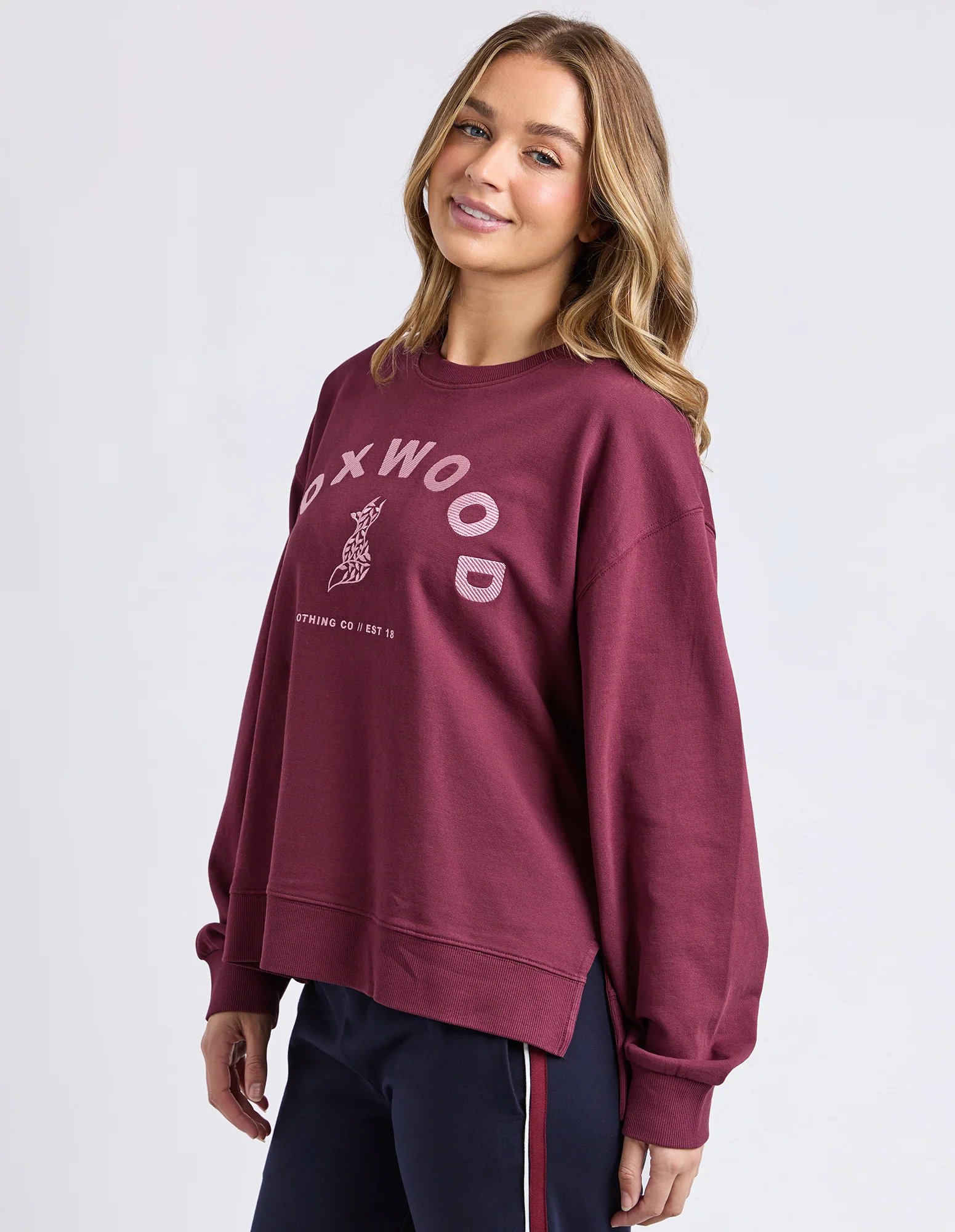 Effortless Contrast Crew - Image 5