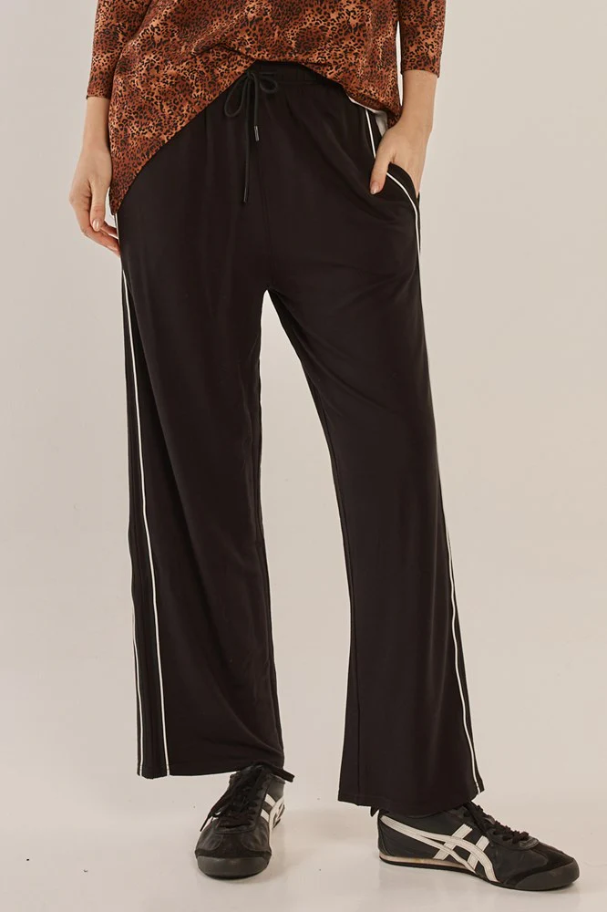 Evelyn Wide Leg Jogger - Image 2