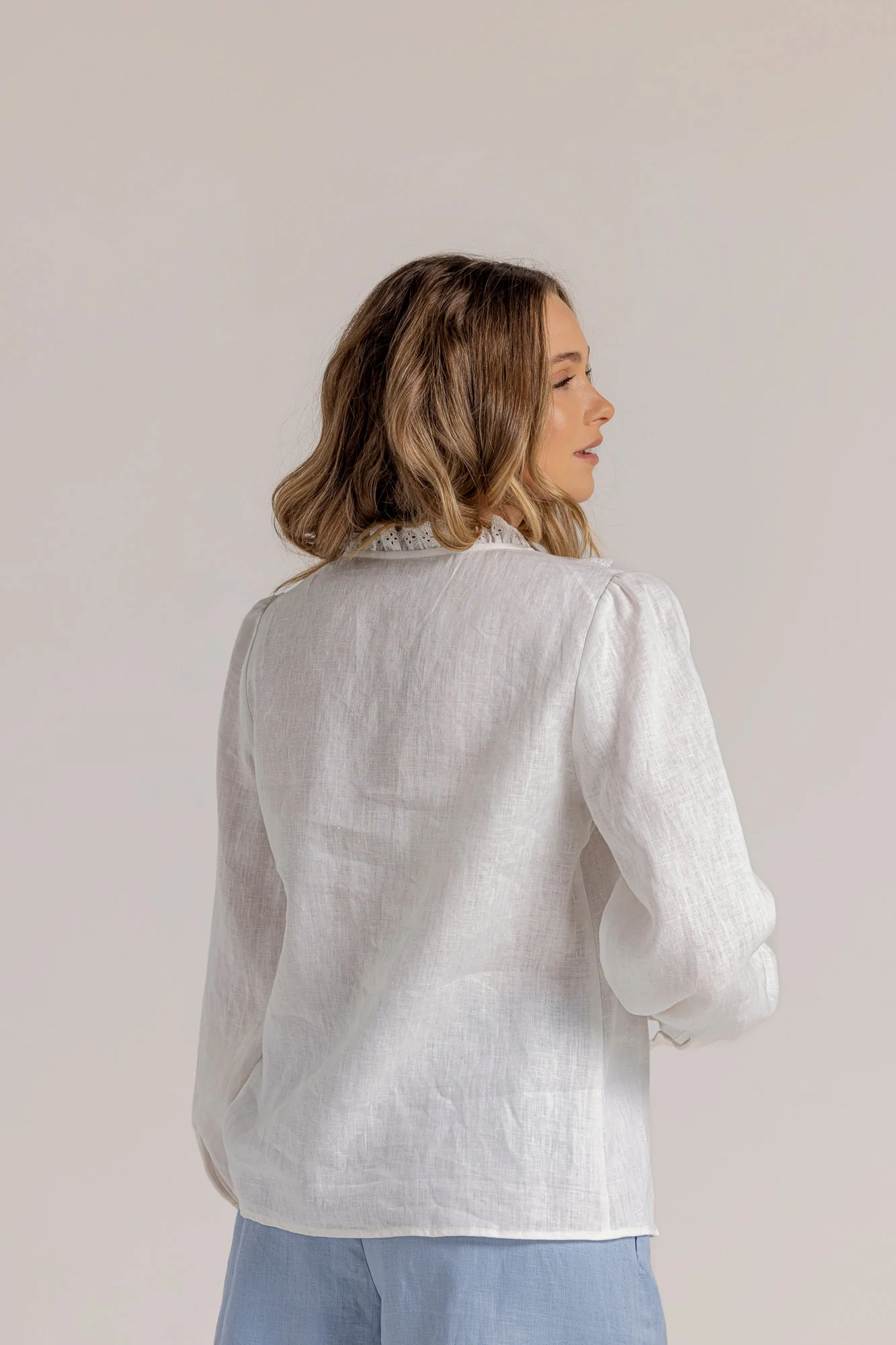 HAYLEE BLOUSE - White - Image 8