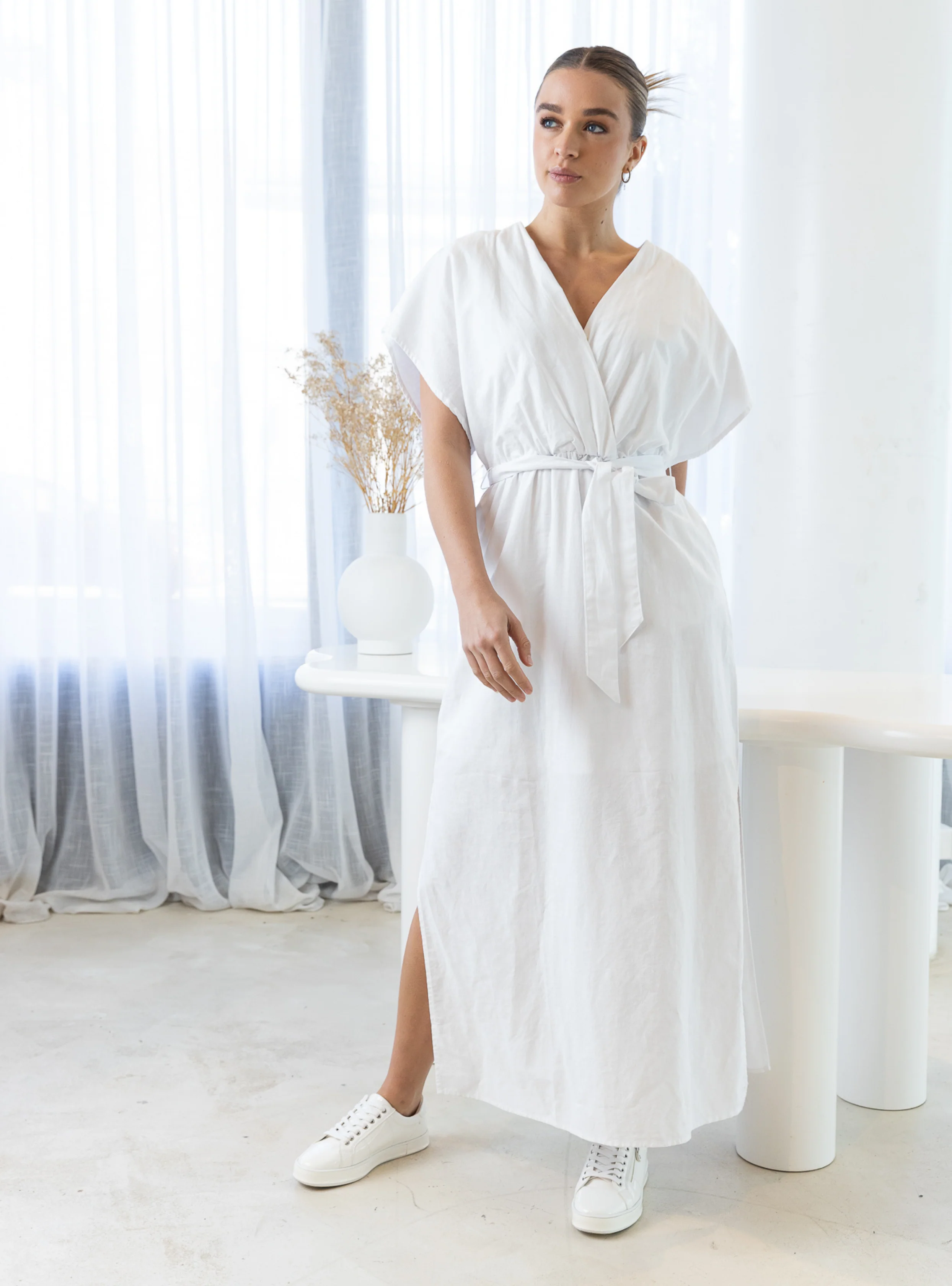 HERITAGE LINEN MAXI DRESS - White - Image 4