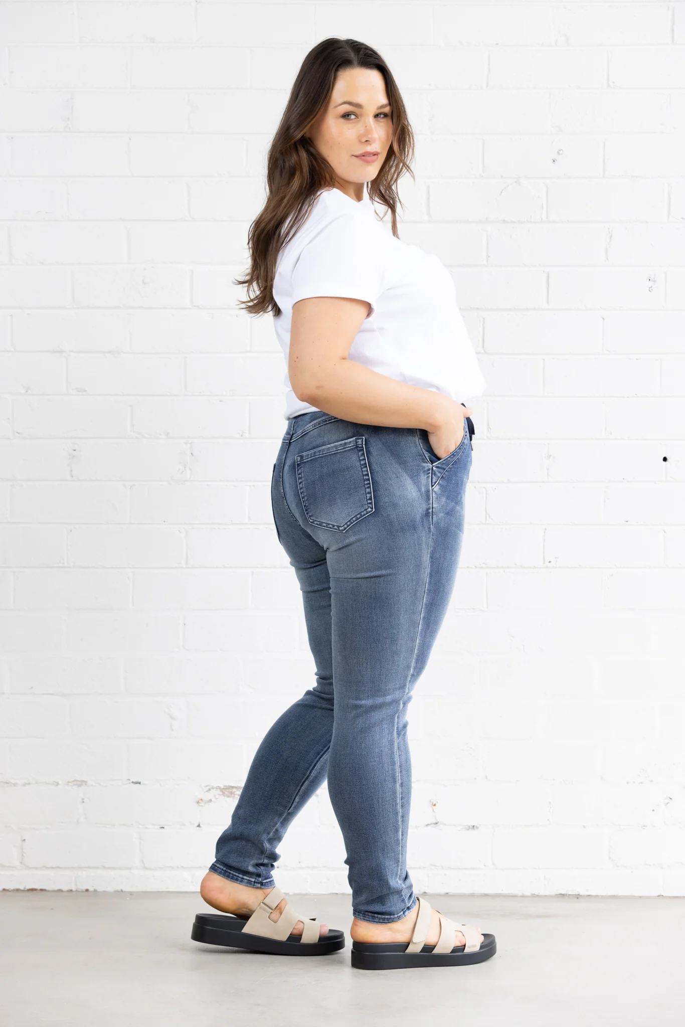 HOPE DENIM JOGGER - Dark Blue Wash - Image 6