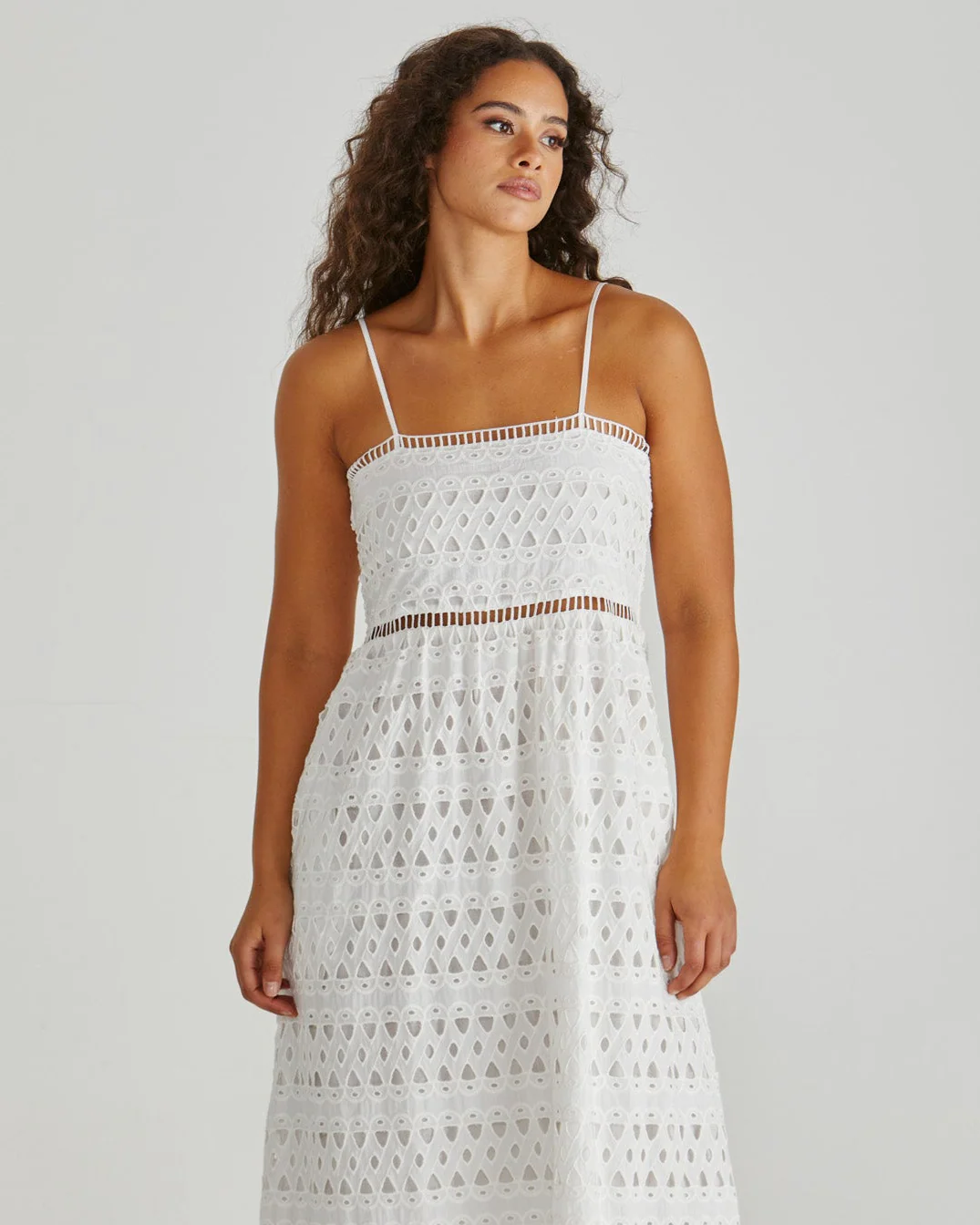 KALI BRODERIE DRESS - White - Image 3