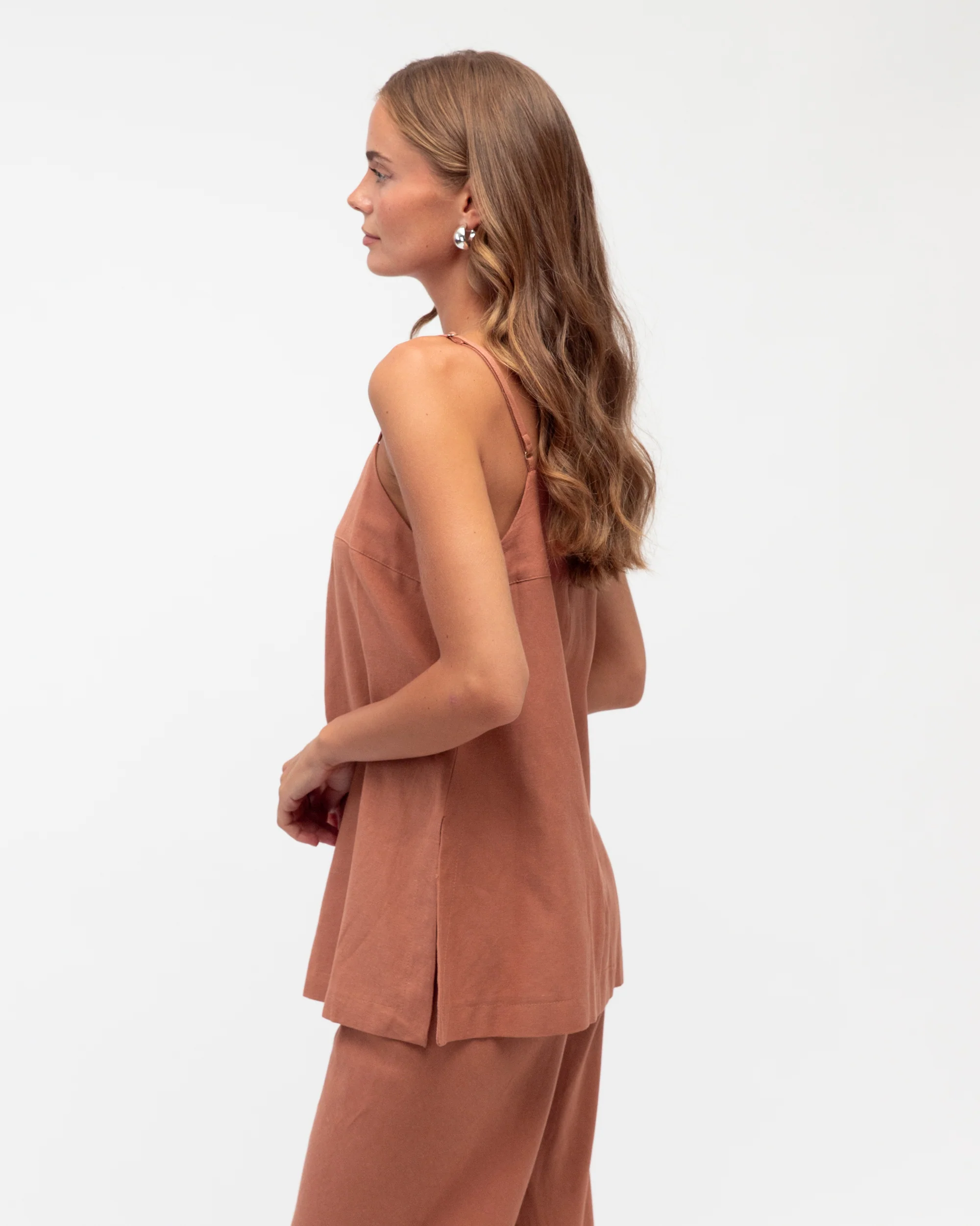LOUISE LONGLINE TOP - Terracotta - Image 3