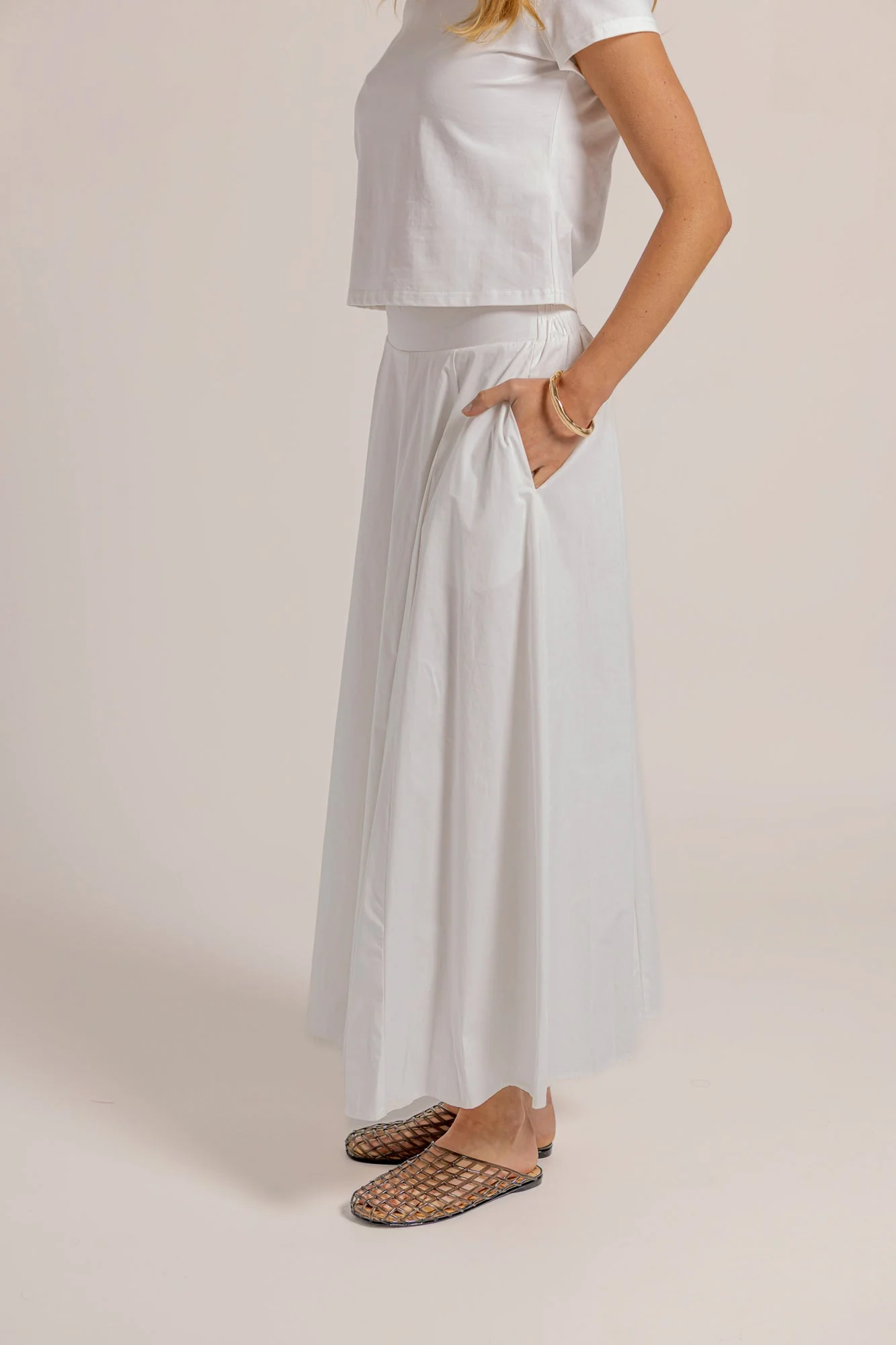 LULA SKIRT - White - Image 4
