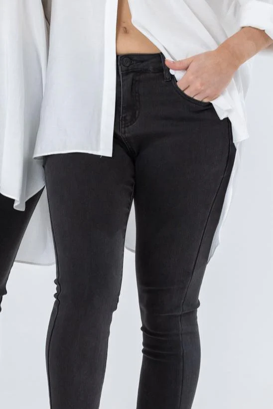 IMOGEN JEAN - Washed Black - Image 13