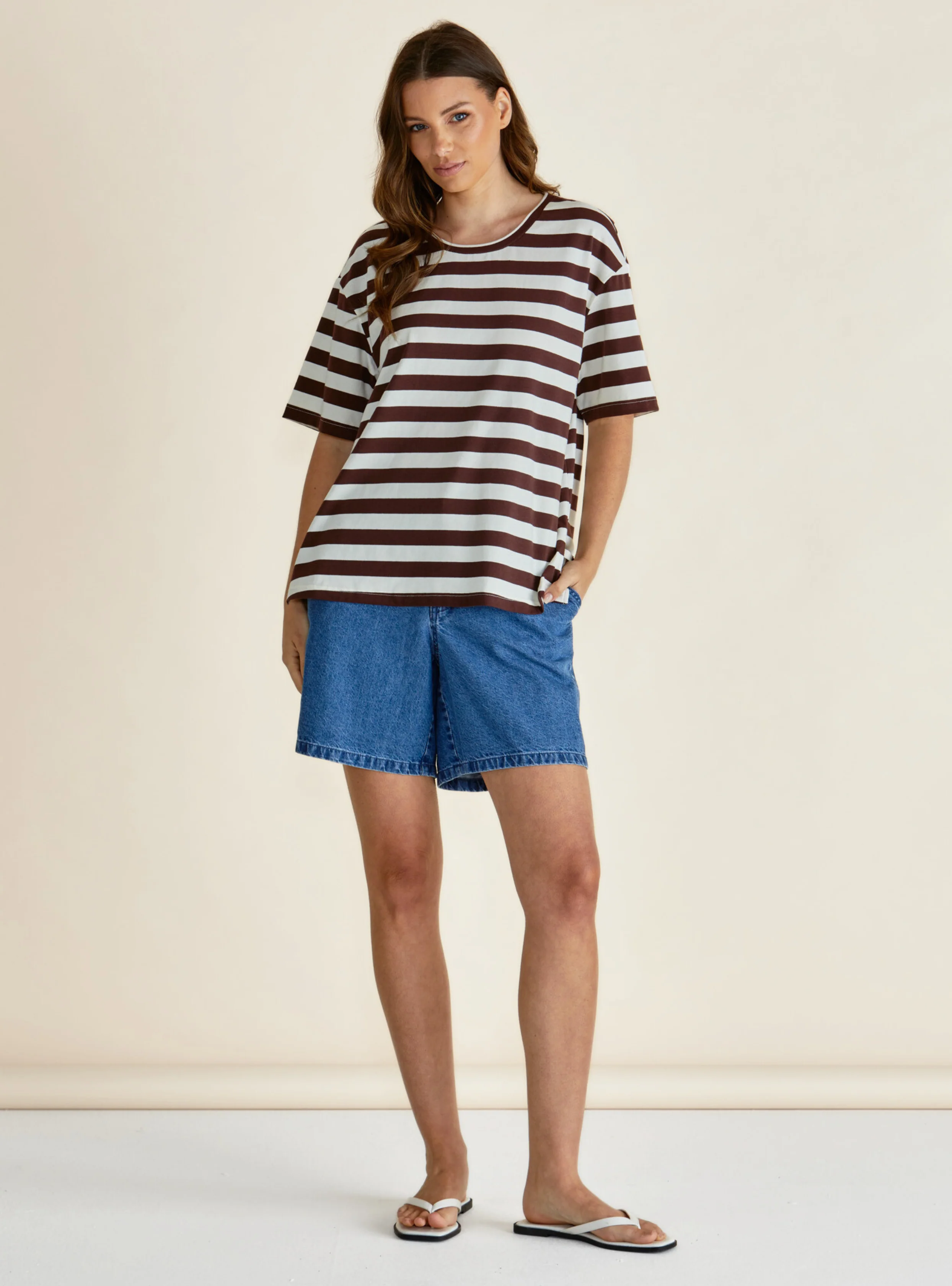 RELAX BOXY TEE - Brown Stripe - Image 4