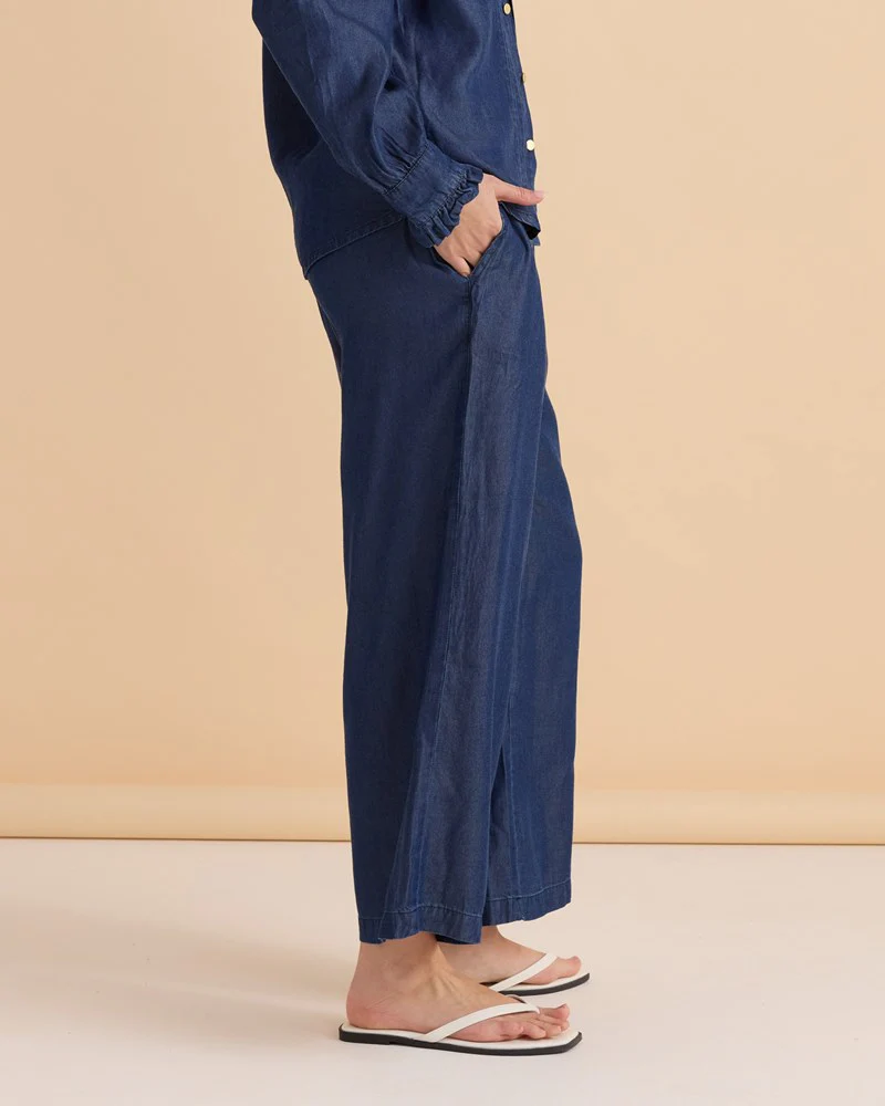 Rio Relaxed Pant - Dark Blue Wash - Image 2