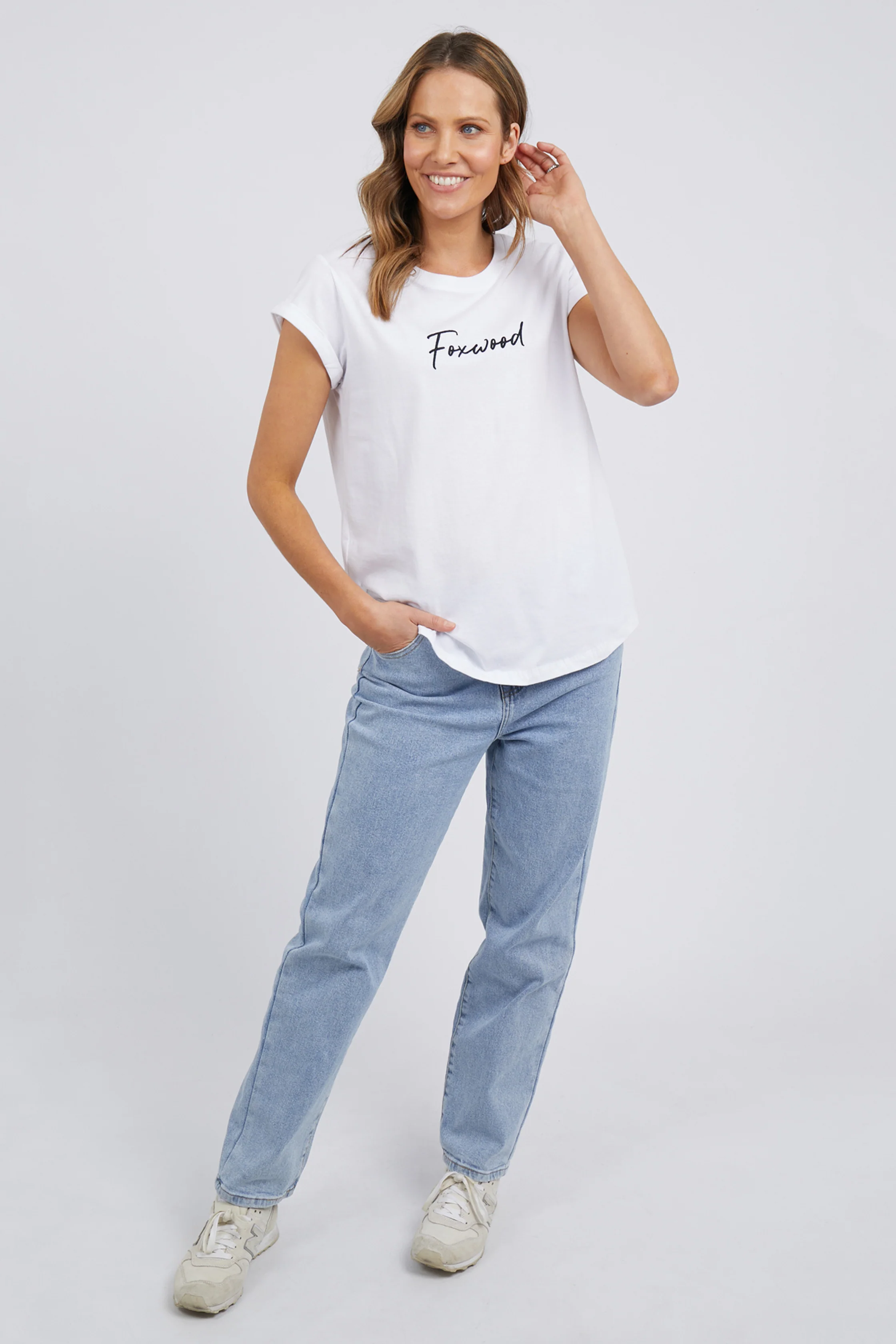 SIGNATURE TEE - White - Image 4