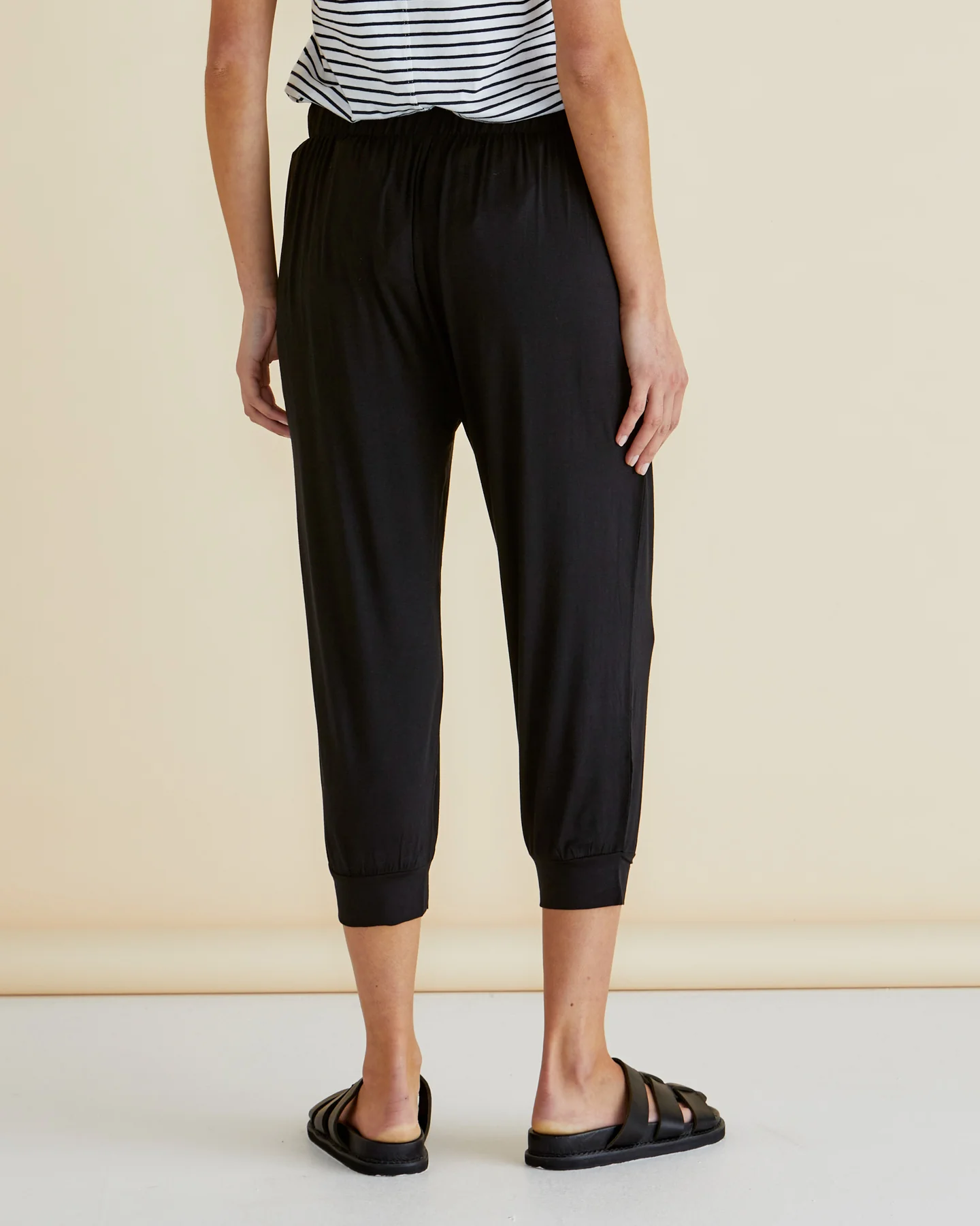 Tokyo 3/4 Pant - Image 4
