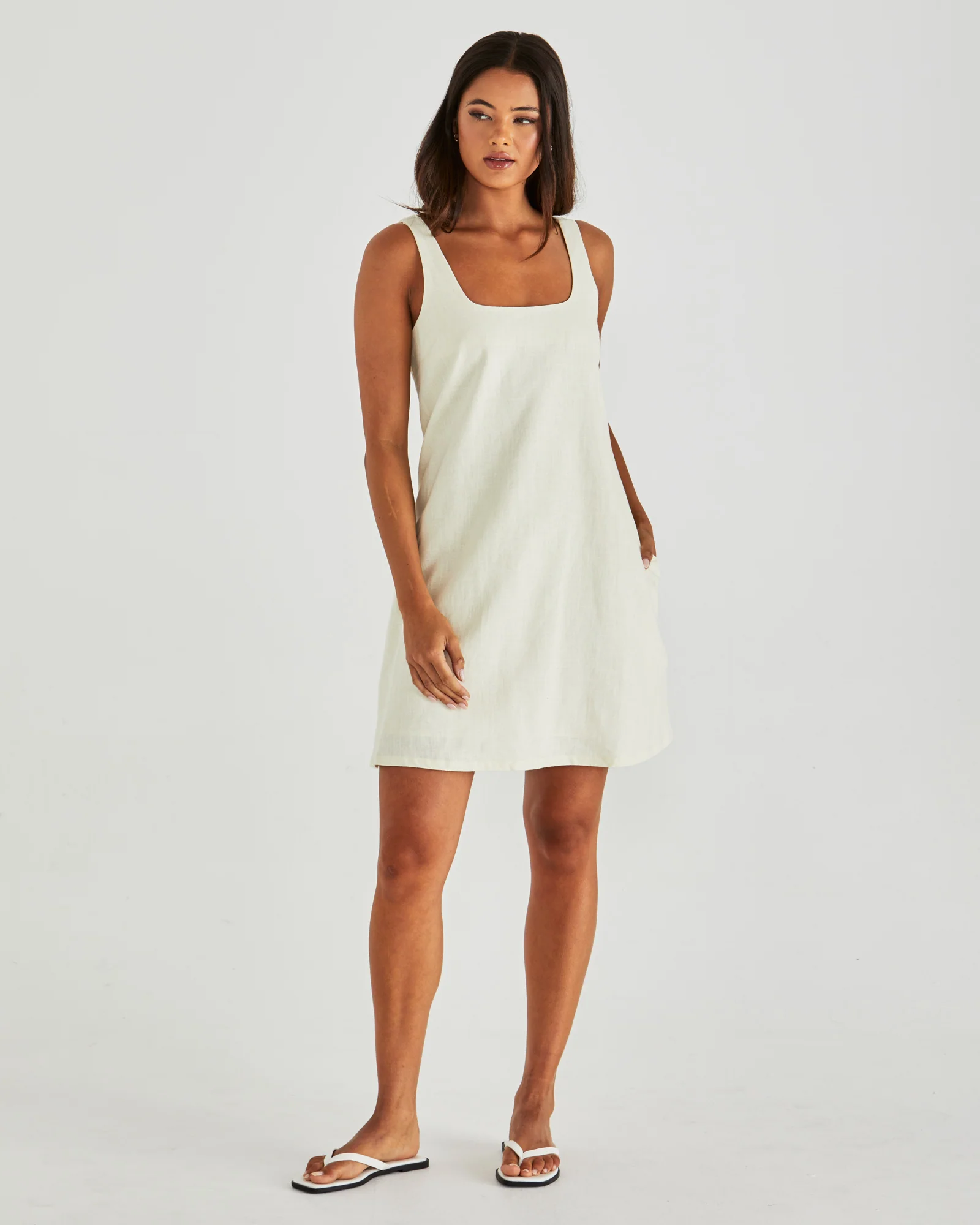 VIENNE MINI SHIFT DRESS - Butter Yellow - Image 3